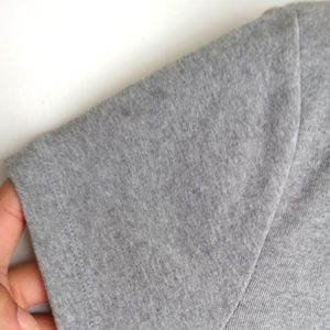 NEW Tommy Hilfiger T Shirt